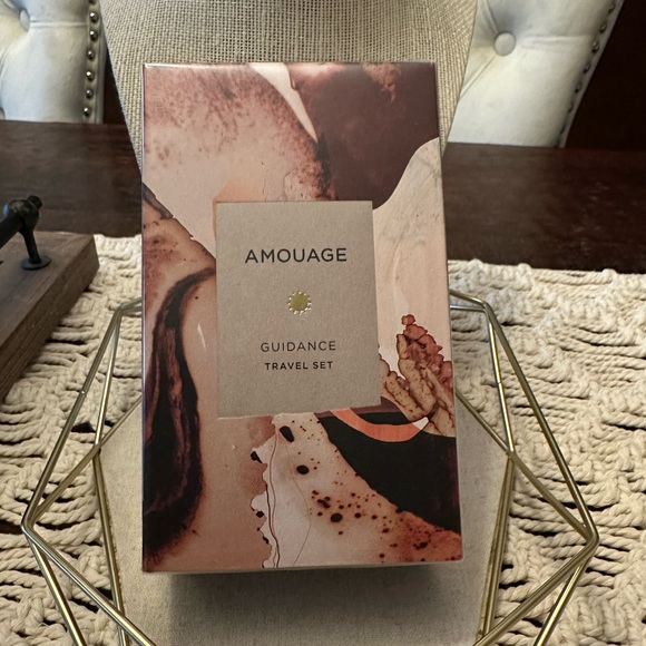 Amouage Guidance Travel Set - 10 mL  Spray and Refill - New, Sealed Box - Picture 1 of 2
